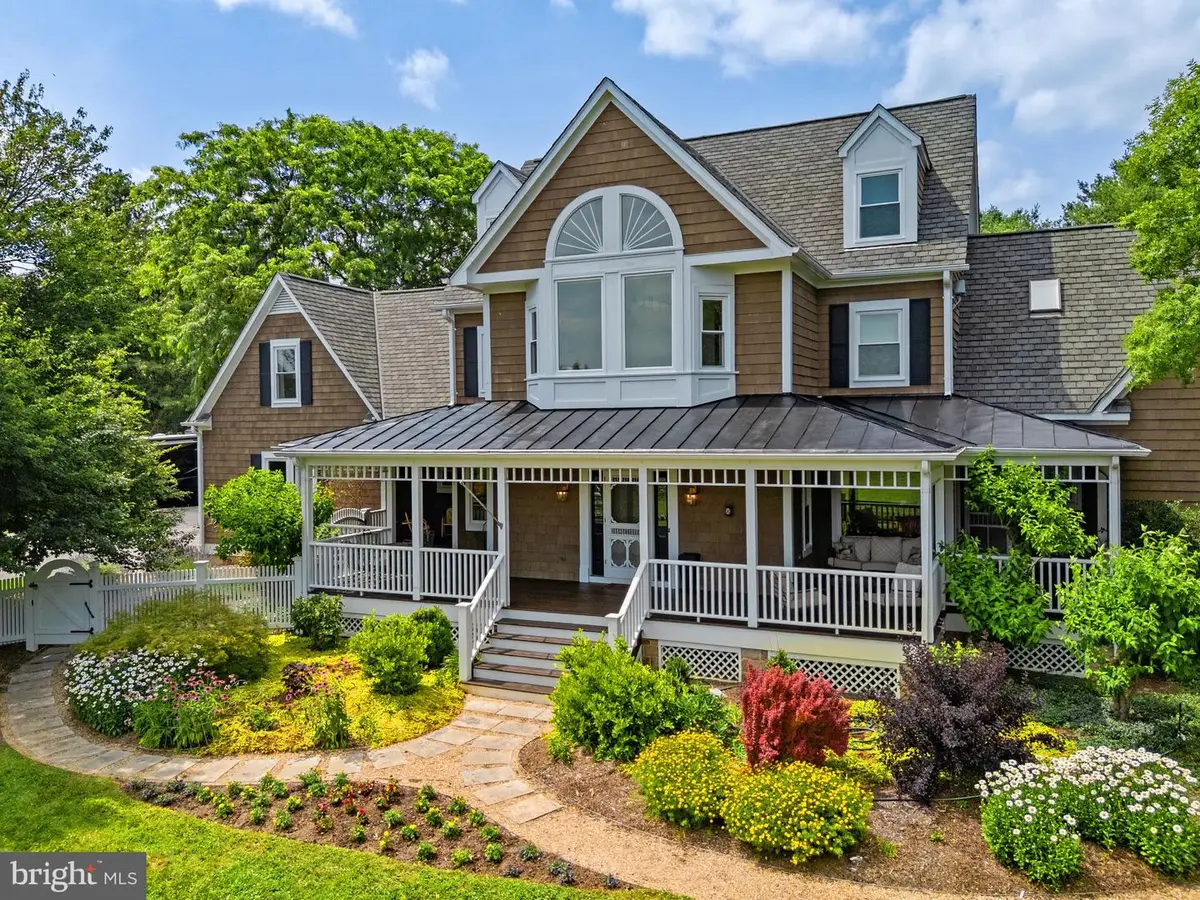 19967 Telegraph Springs Rd, Purcellville, VA 20132 - #1