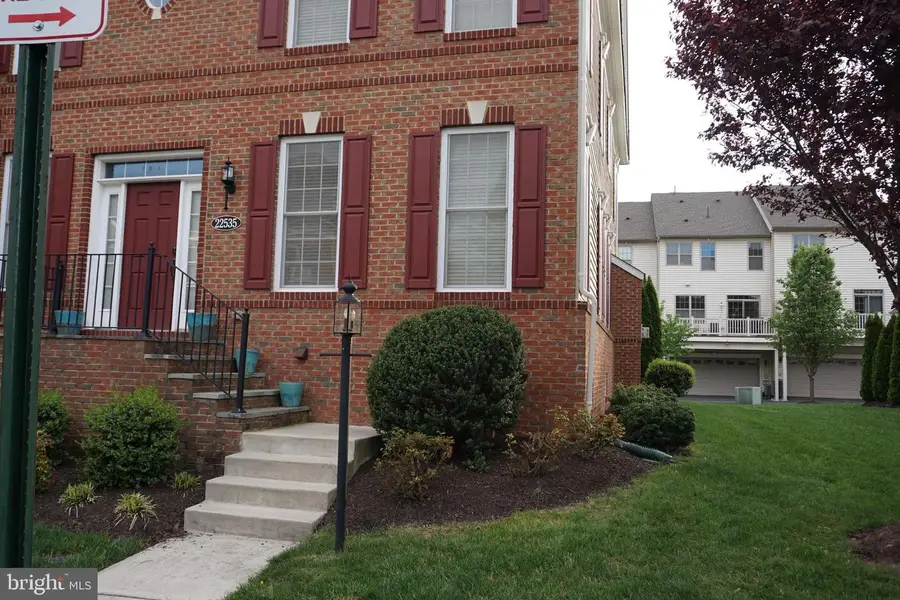 22535 Willington Sq, Ashburn, VA 20148 - #2