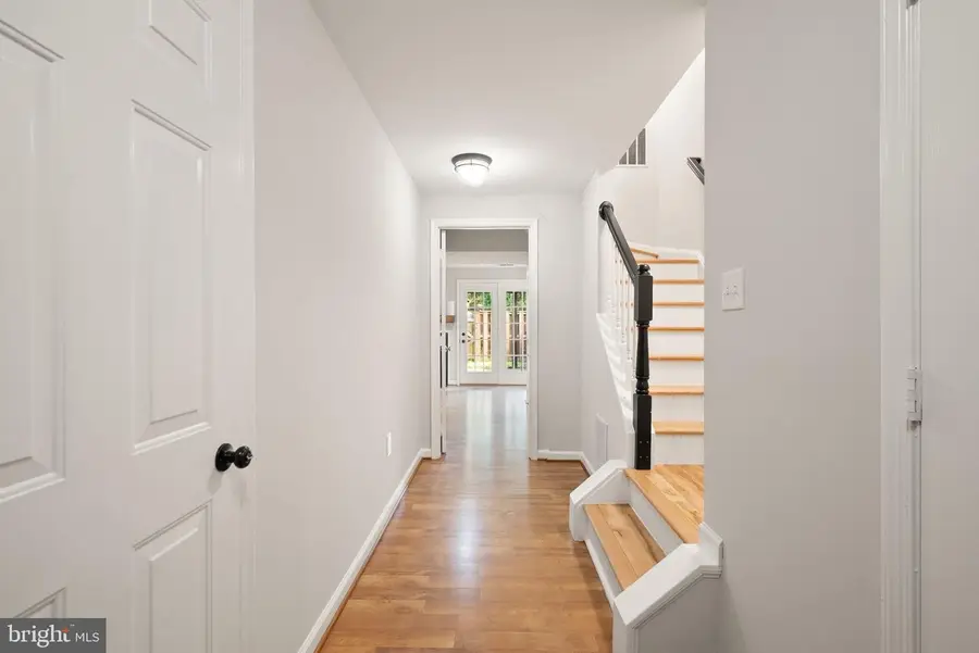 43268 Clearnight Ter, Ashburn, VA 20147 - #3