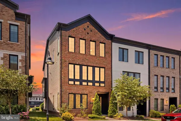 20375 Codman Dr, ASHBURN, VA 20147