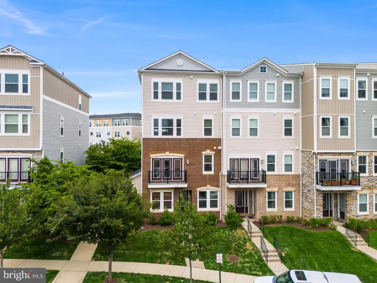 24592 Rosebay Ter, Aldie, VA 20105 - #1