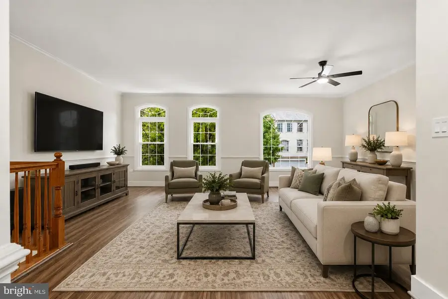 43686 Phelps Ter, Ashburn, VA 20147 - #2