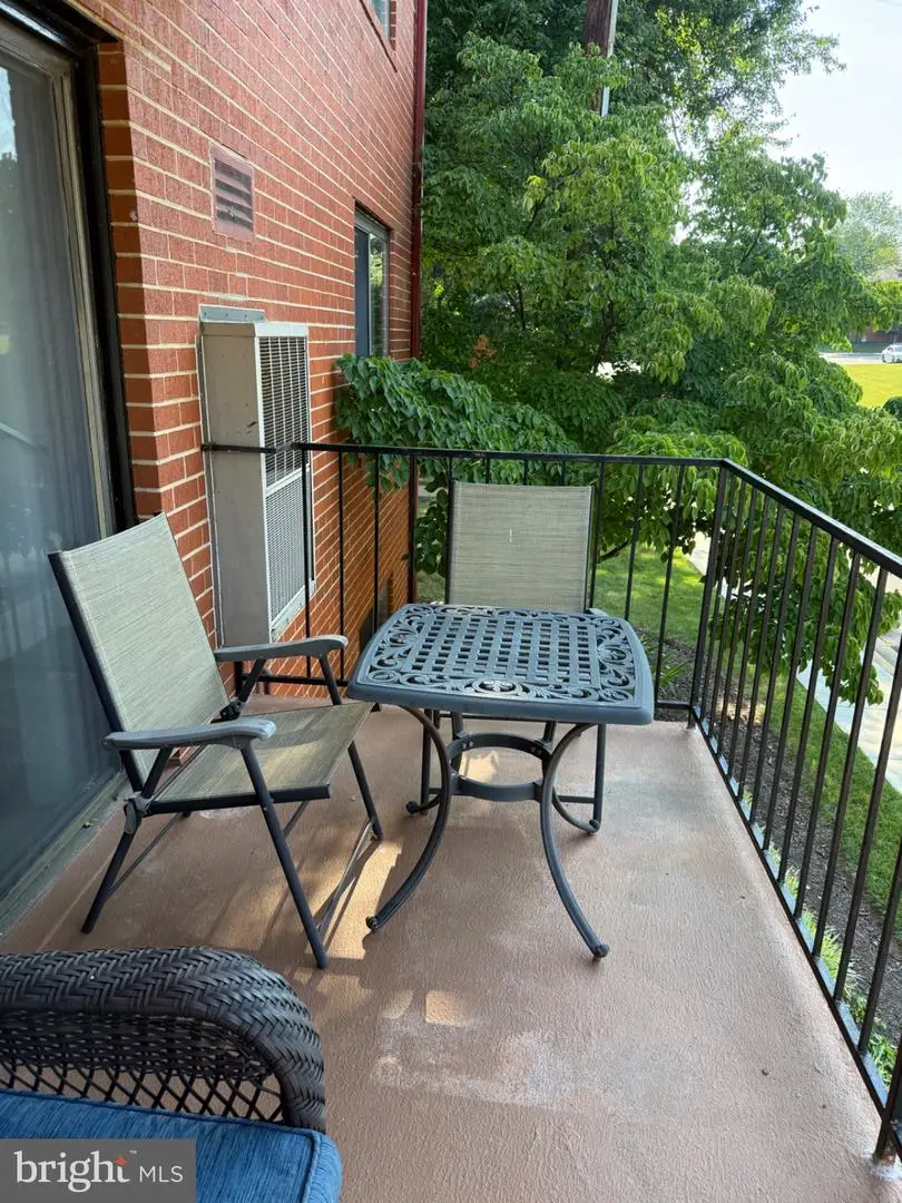 125-b Clubhouse Dr Sw #7, Leesburg, VA 20175 - #2