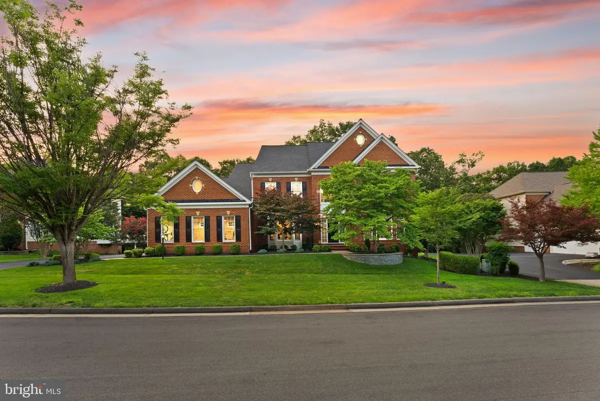 43274 Fieldsview Ct, Leesburg, VA 20176 - #1