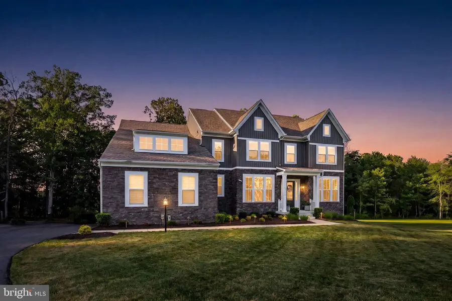 43113 Bitter Persimmon Ct, Centreville, VA 20120 - #2