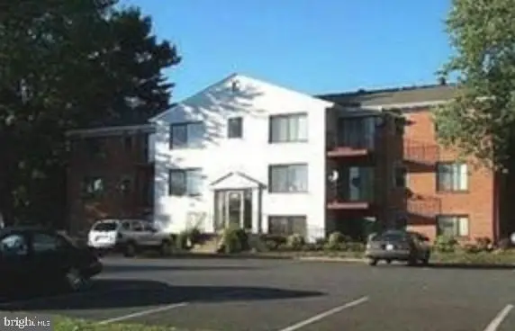 125-l Clubhouse Dr Sw #8, LEESBURG, VA 20175