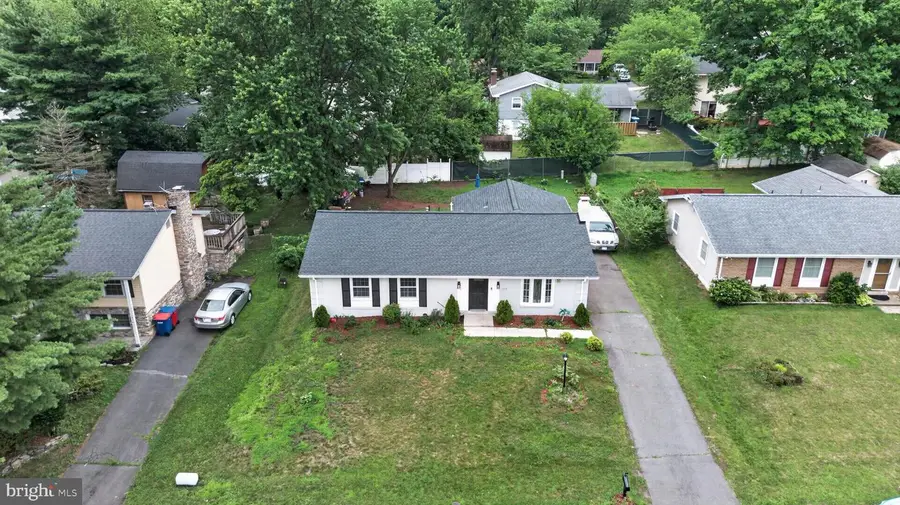 1314 E Holly Ave, Sterling, VA 20164 - #2