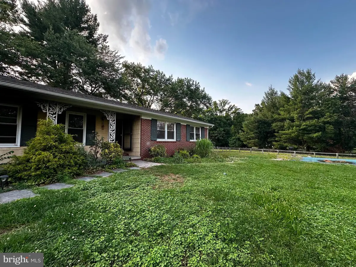 36292 Paxson Rd, Purcellville, VA 20132 - #1