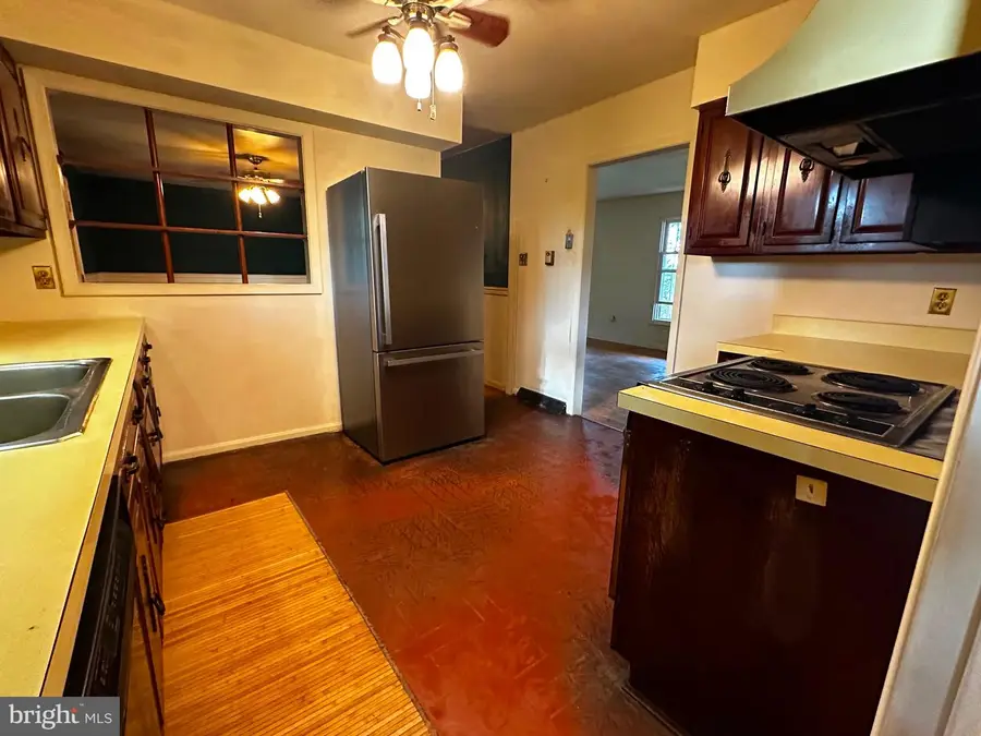 36292 Paxson Rd, Purcellville, VA 20132 - #3