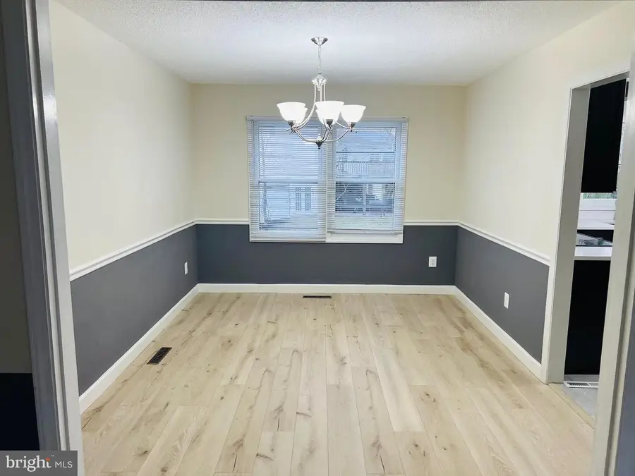 110 Oak View Dr Se, Leesburg, VA 20175 - #3