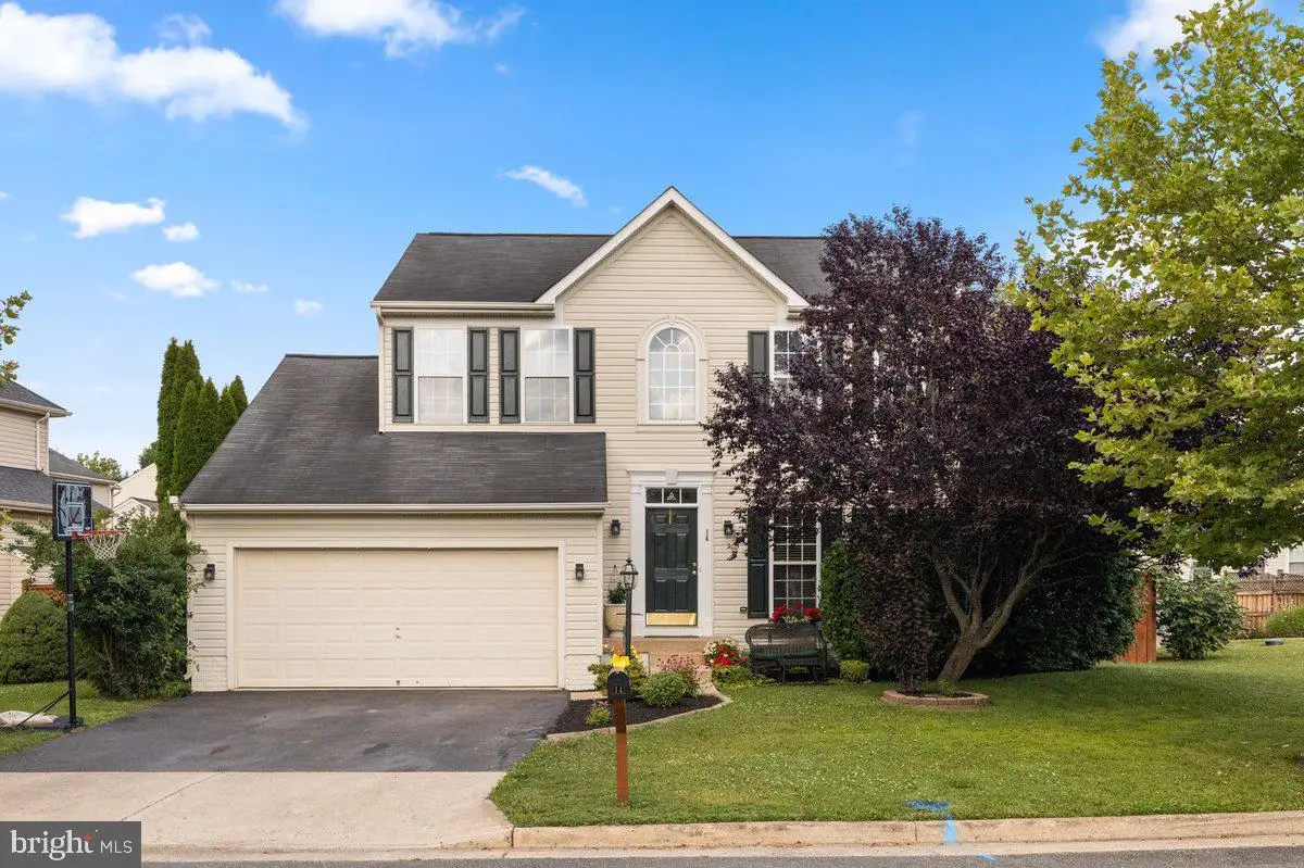 14 Potterfield Dr, Lovettsville, VA 20180 - #1