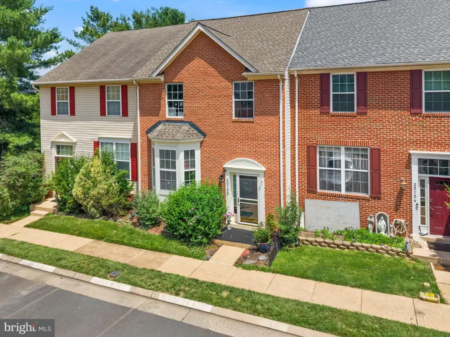 20102 Hardwood Ter, Ashburn, VA 20147 - #3