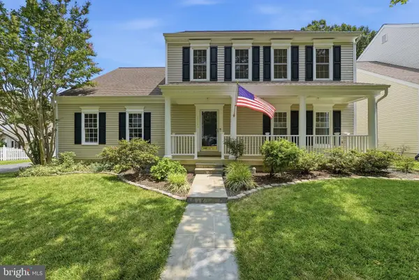 20384 Middlebury St, ASHBURN, VA 20147