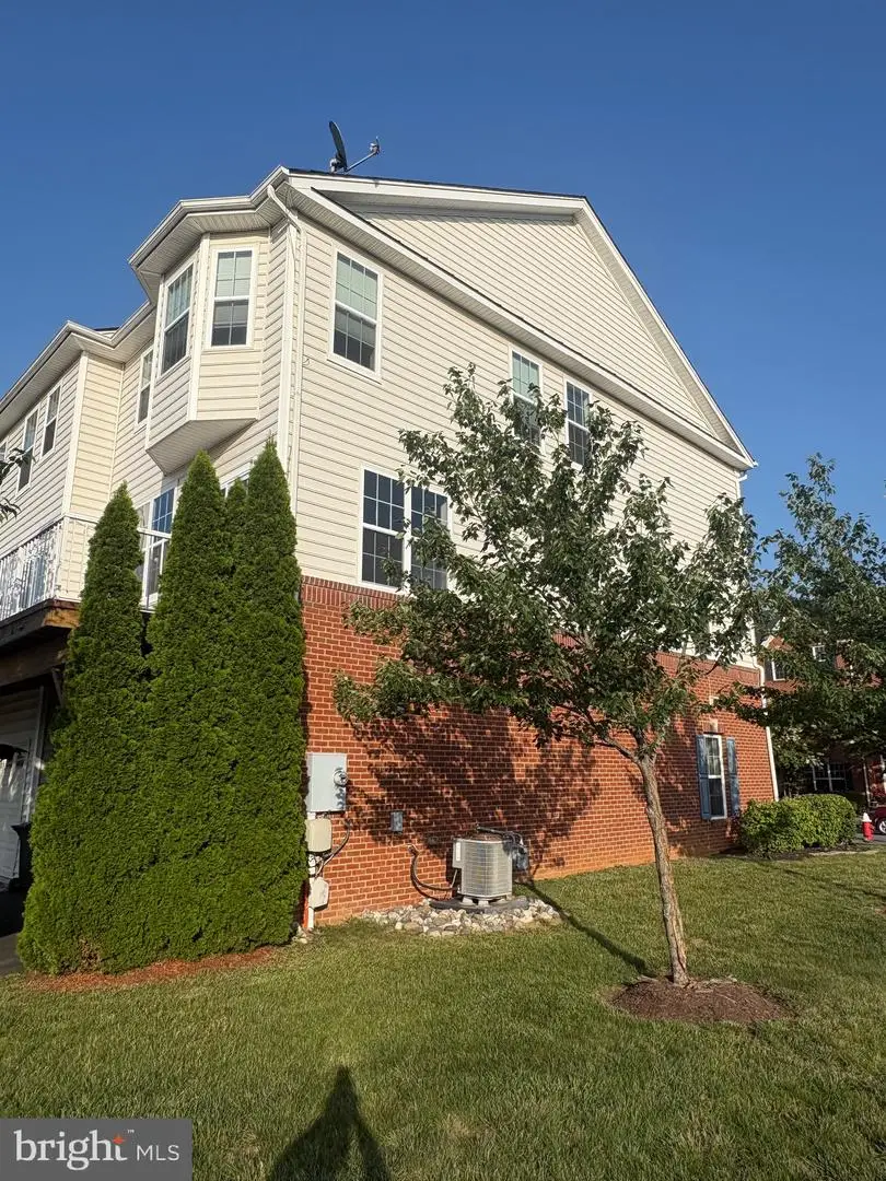 23089 Weybridge Sq, Broadlands, VA 20148 - #3