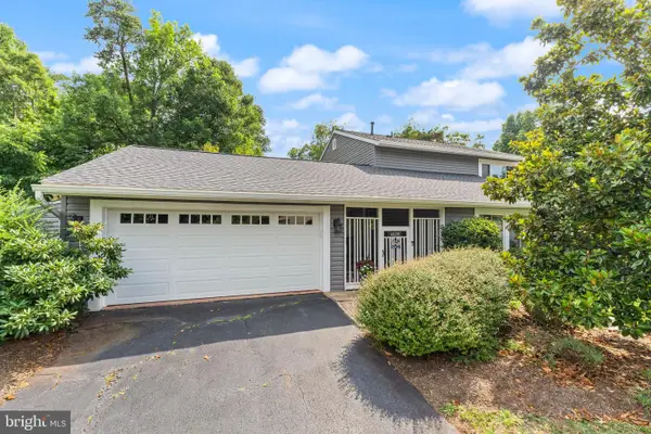 314 Avondale Dr, STERLING, VA 20164