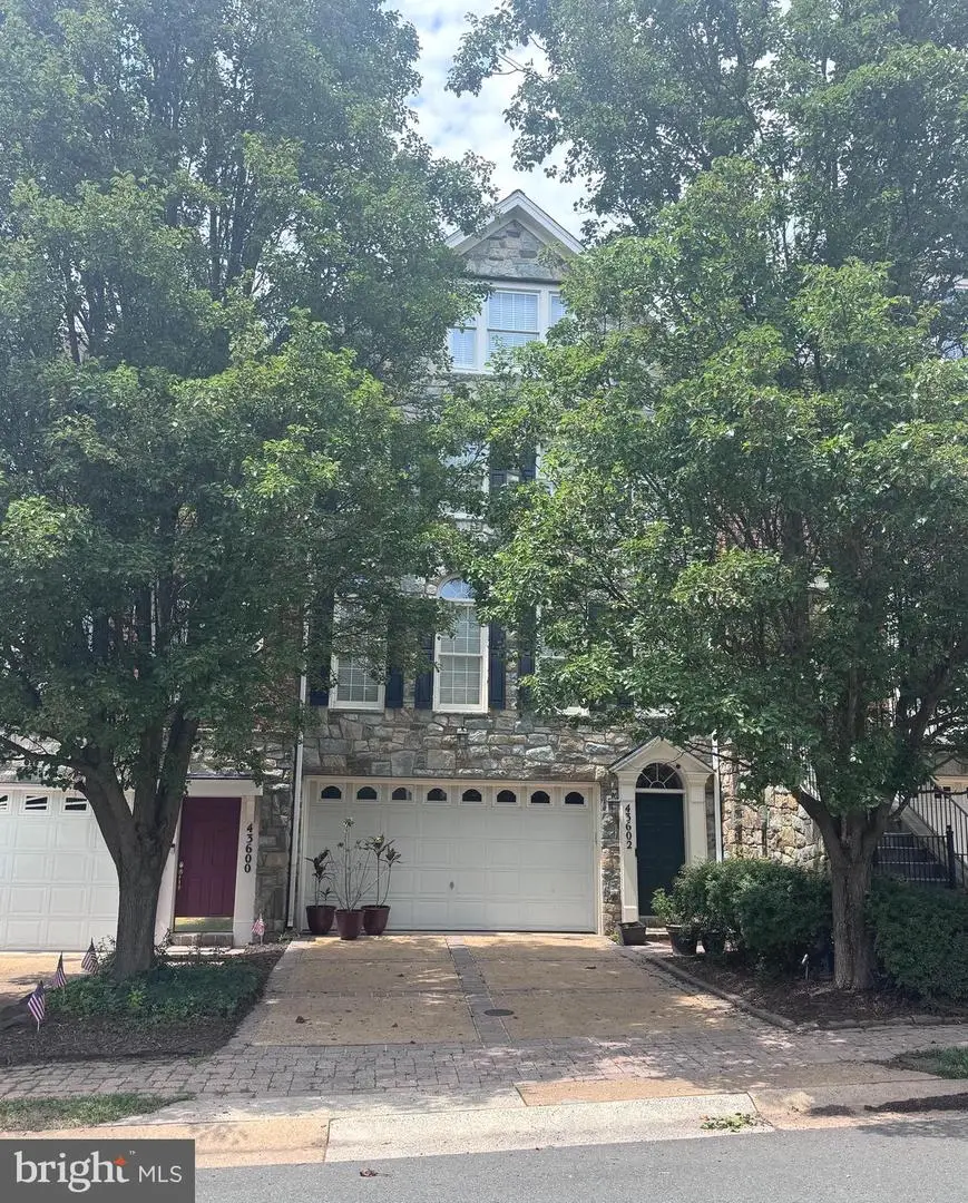 43602 Beaver Creek Ter, Leesburg, VA 20176 - #1