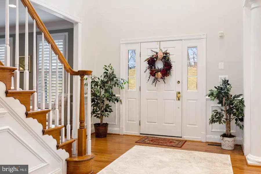 15058 Bankfield Dr, Waterford, VA 20197 - #2