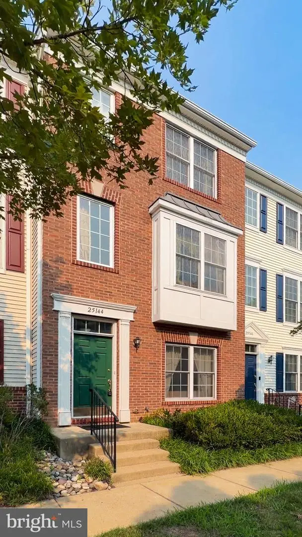 25144 Shultz Ter, Chantilly, VA 20152 - #3