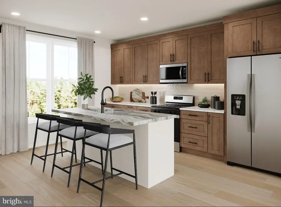 25033 Deselby Sq, Chantilly, VA 20152 - #2