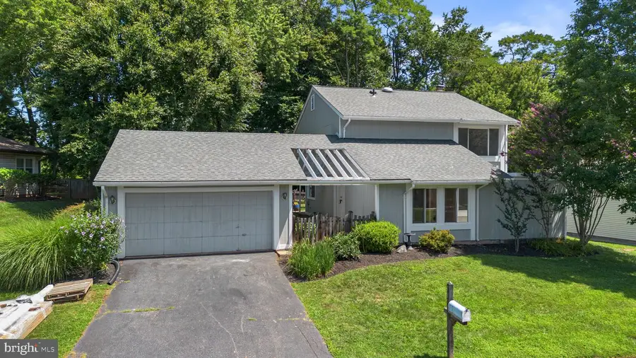 110 Victoria Pl, Sterling, VA 20164 - #2
