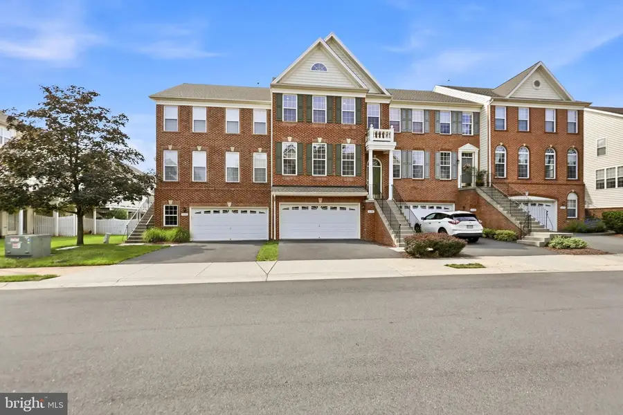 43391 Frenchmans Creek Ter, Ashburn, VA 20147 - #2