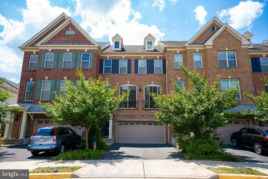 23736 Hopewell Manor Ter, Ashburn, VA 20148 - #3