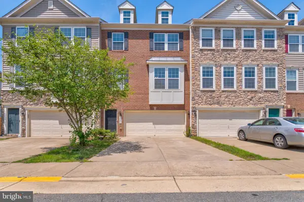 24837 Mason Ter, CHANTILLY, VA 20152