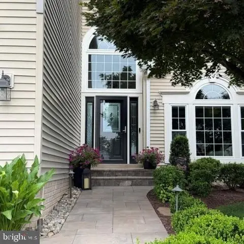 44120 Merrywood Ct, Ashburn, VA 20147 - #2