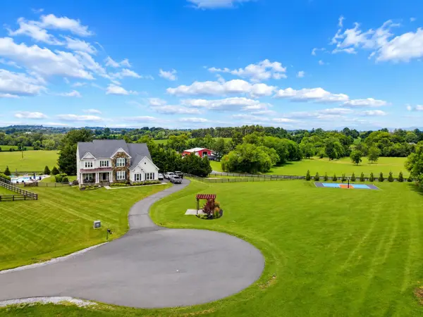38764 Golden Eagle, LOVETTSVILLE, VA 20180