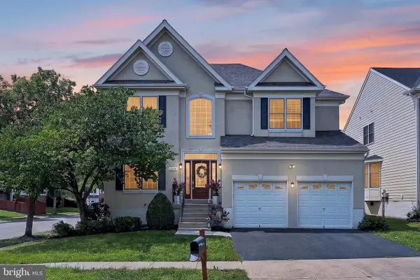 42655 Harris St, CHANTILLY, VA 20152