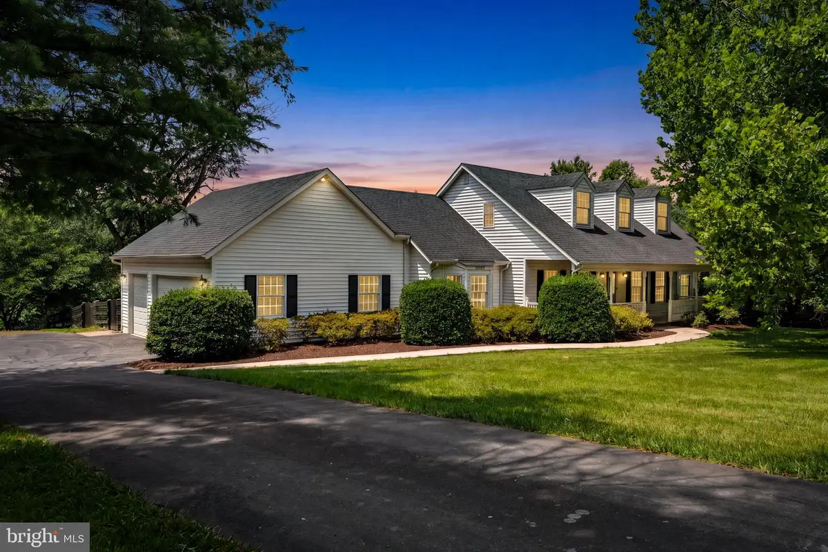 36983 Philomont Rd, Purcellville, VA 20132 - #1