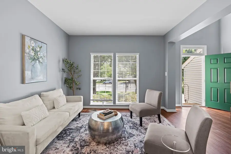 42852 Genuine Reward Ct, Ashburn, VA 20147 - #2