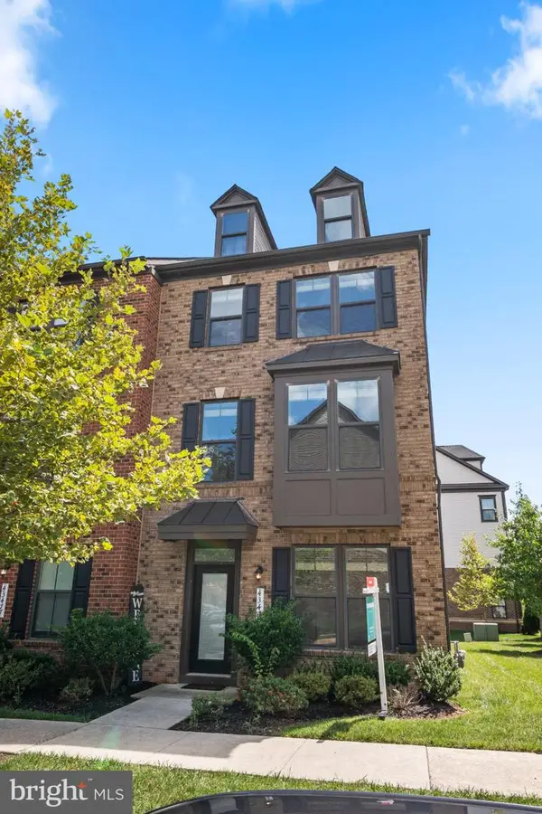 43475 Apple Orchard Sq, ASHBURN, VA 20148