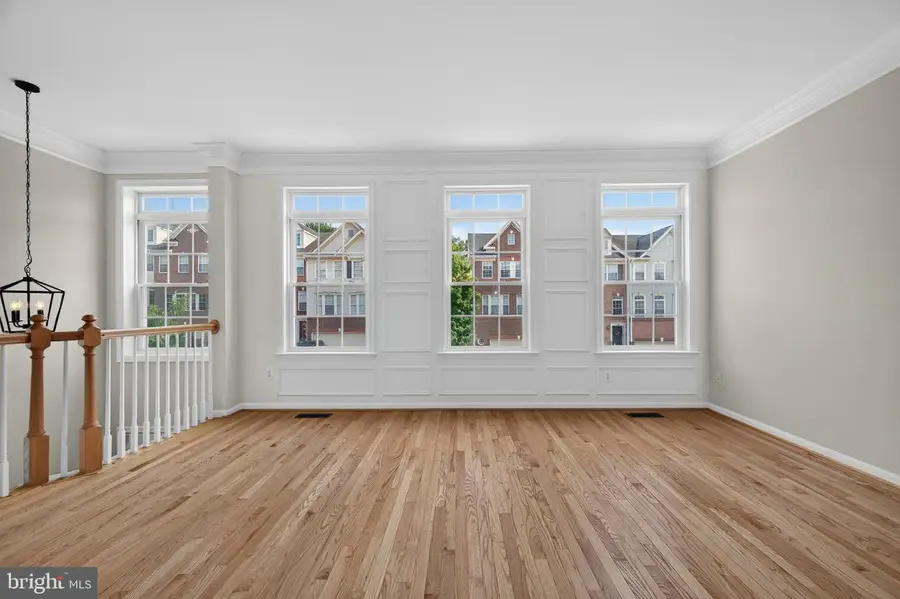 1199 Cambria Ter Ne, Leesburg, VA 20176 - #3