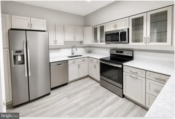 19375 Cypress Ridge Ter #719, LEESBURG, VA 20176