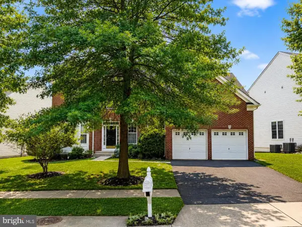 17481 Tedler Cir, ROUND HILL, VA 20141