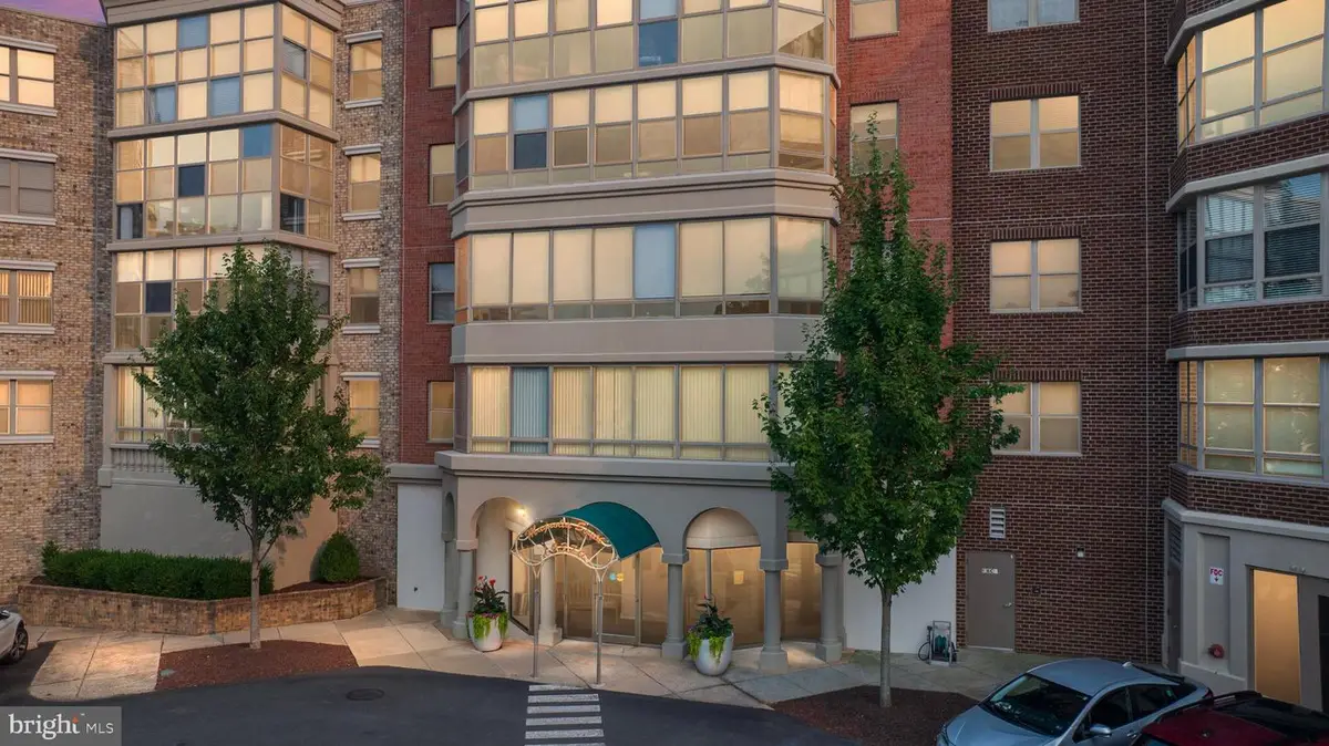 19370 Magnolia Grove Sq #l04, Leesburg, VA 20176 - #1