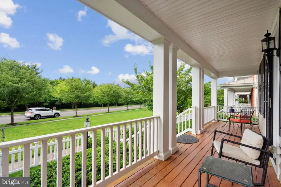 42538 Neighborly Ln, Chantilly, VA 20152 - #2