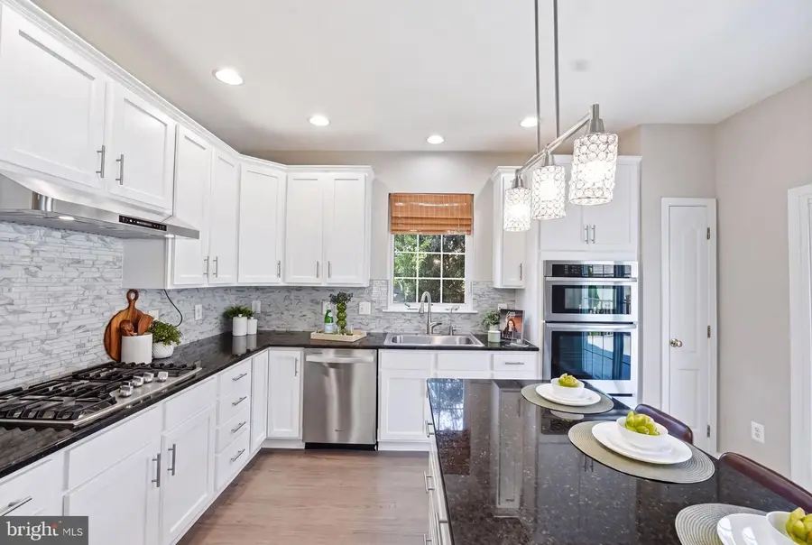 42472 Mandolin St, Chantilly, VA 20152 - #3