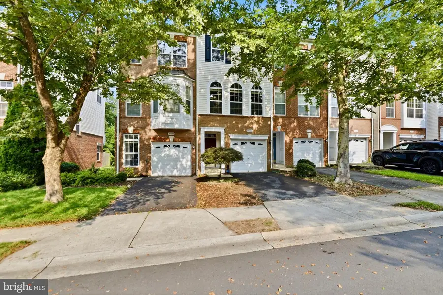 20441 Scioto Ter, Ashburn, VA 20147 - #2
