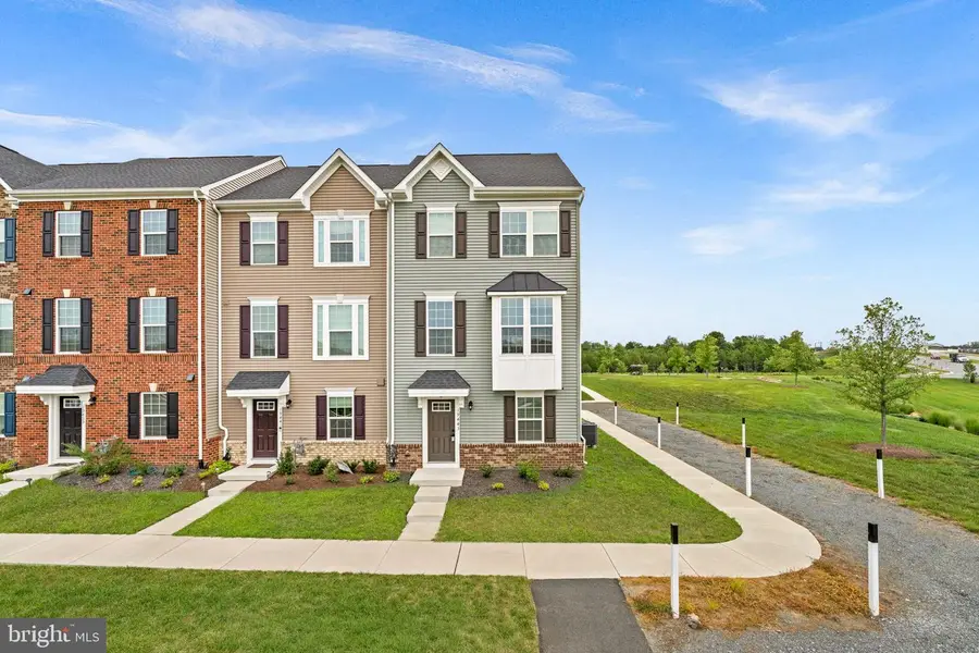 19443 Spokan Sq, Leesburg, VA 20175 - #2