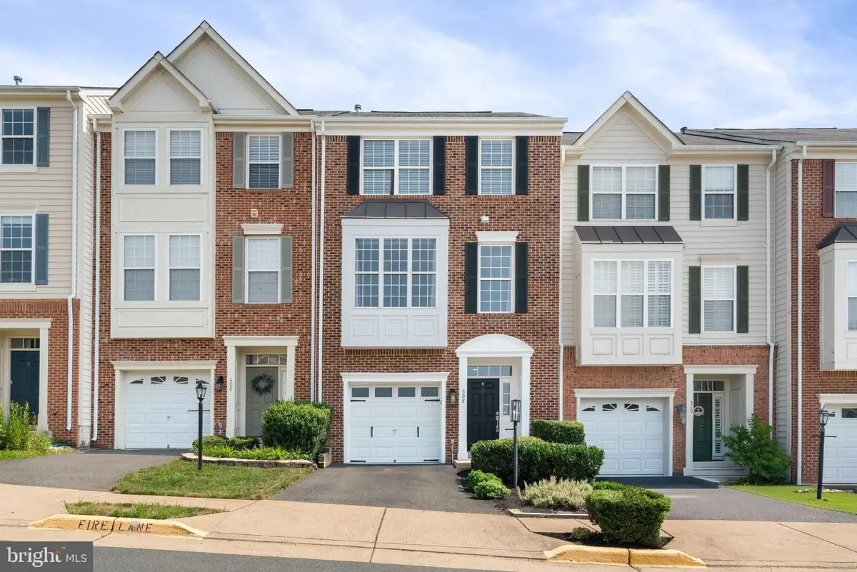 508 Legrace Ter Ne, Leesburg, VA 20176 - #1