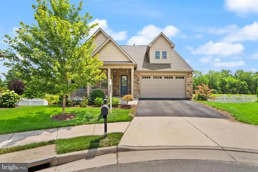 41699 Brookebourough Ct, Aldie, VA 20105 - #2