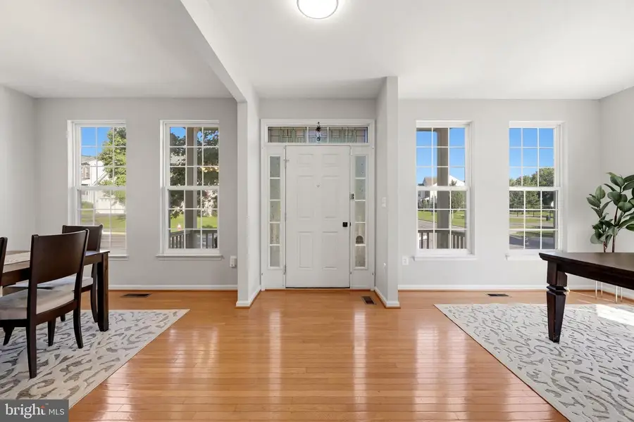 35555 Sarasota St, Round Hill, VA 20141 - #3