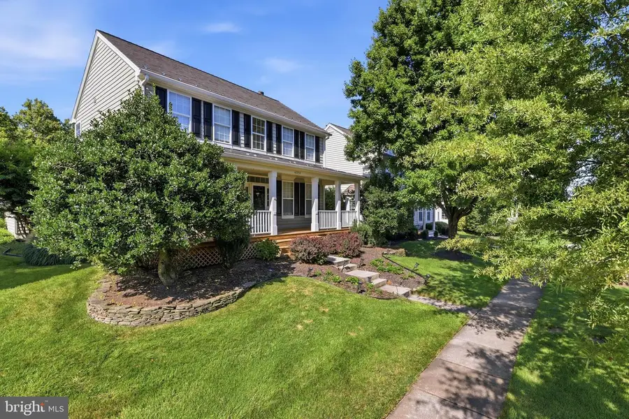 43253 Stonewall Pond St, Chantilly, VA 20152 - #2