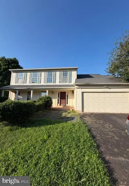 20058 Great Falls Forest Dr, Great Falls, VA 22066 - #2