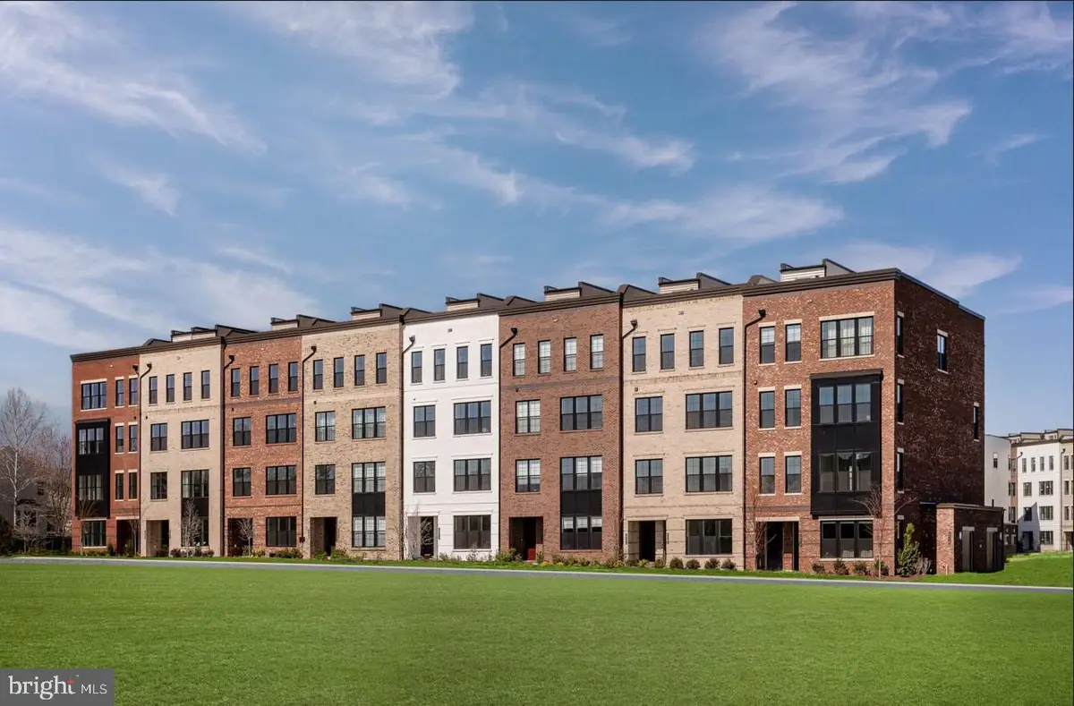 22093 Midmoore Dr, Ashburn, VA 20148 - #1