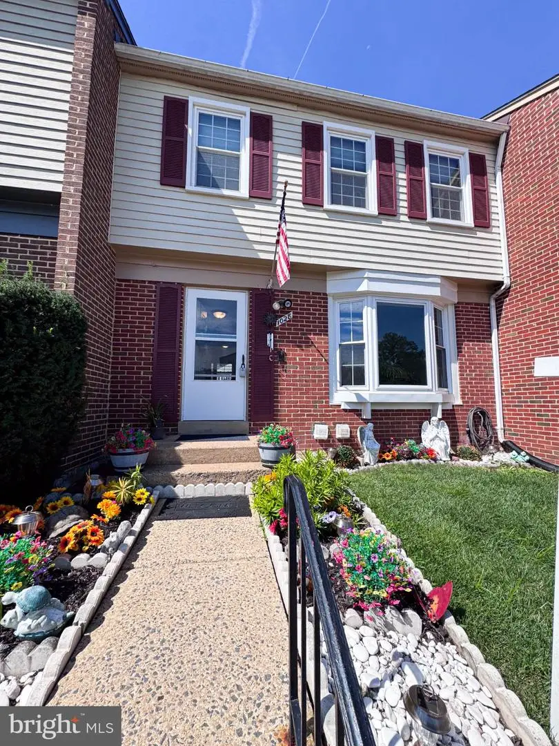 1028 Temple Ct, Sterling, VA 20164 - #2