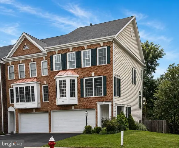18430 Montview Sq, LEESBURG, VA 20176