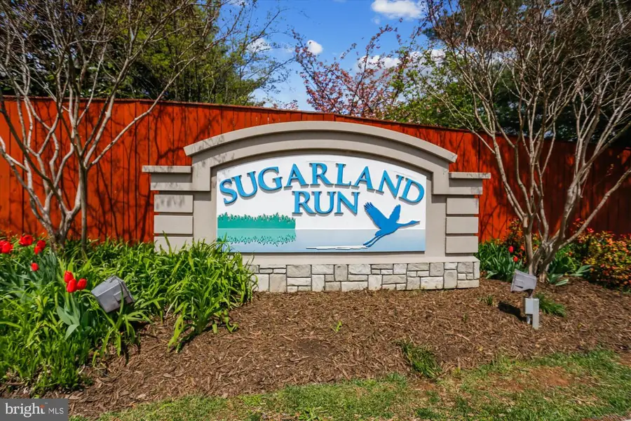120 E Meadowland Ln E, Sterling, VA 20164 - #2